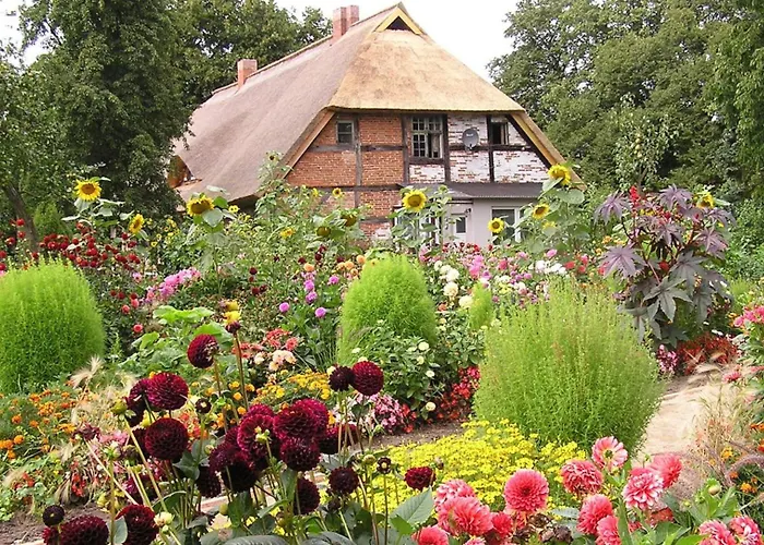 Rosengarten Am Pfarrgarten Starkow 公寓 Velgast